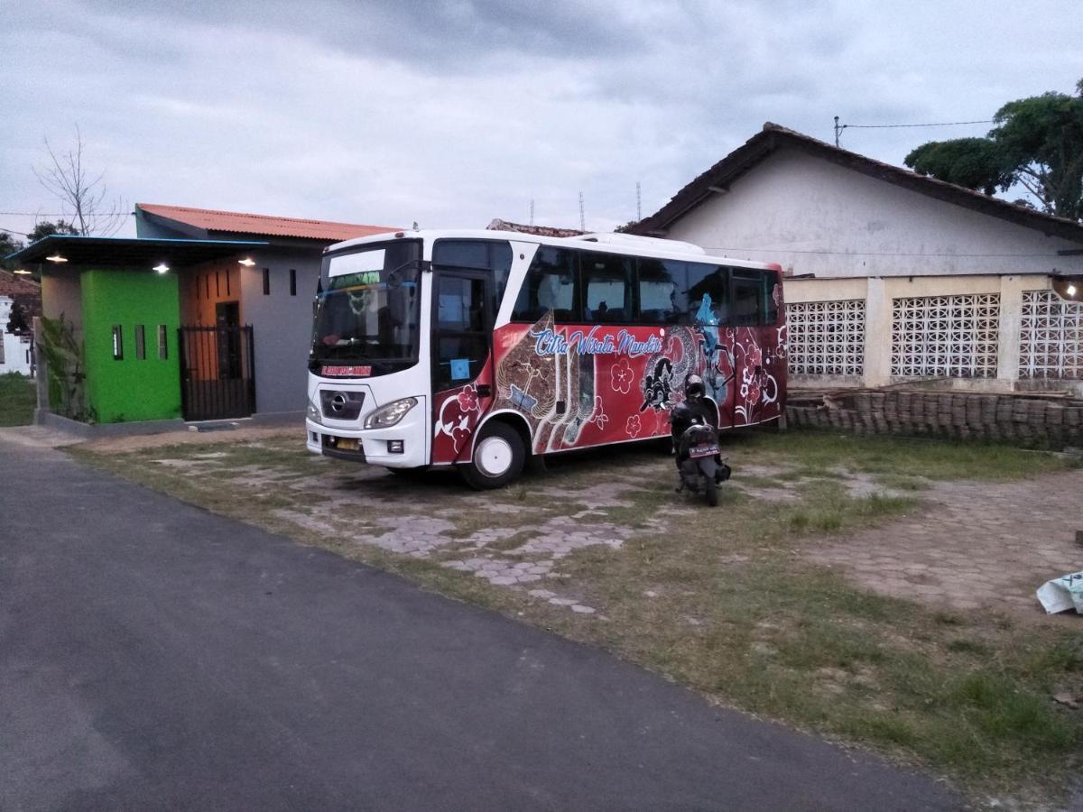 Titan'S Greenhouse Banyuwangi  Exterior foto